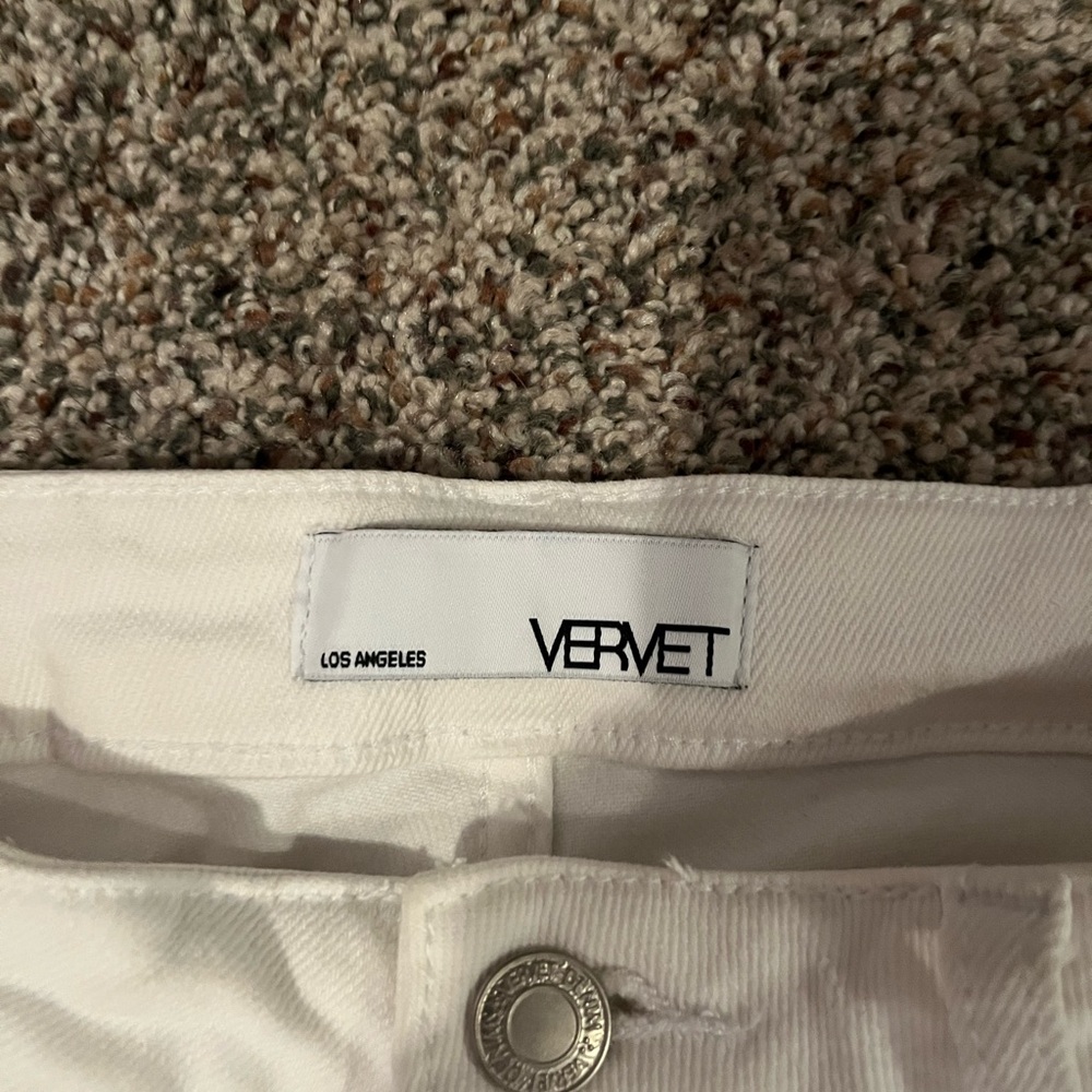 Vervet Women's White Ankle & Cropped Jeans